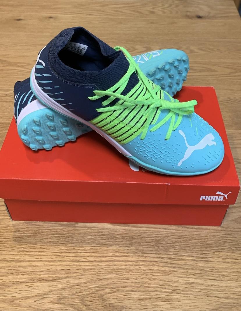 グリーンペンギン