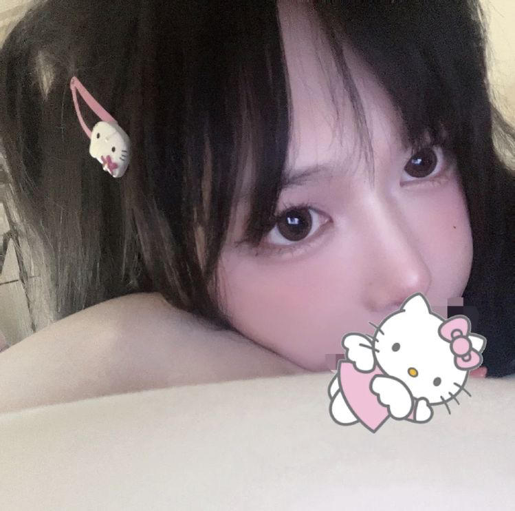 . 𝗴𝗶𝗿𝗹 .