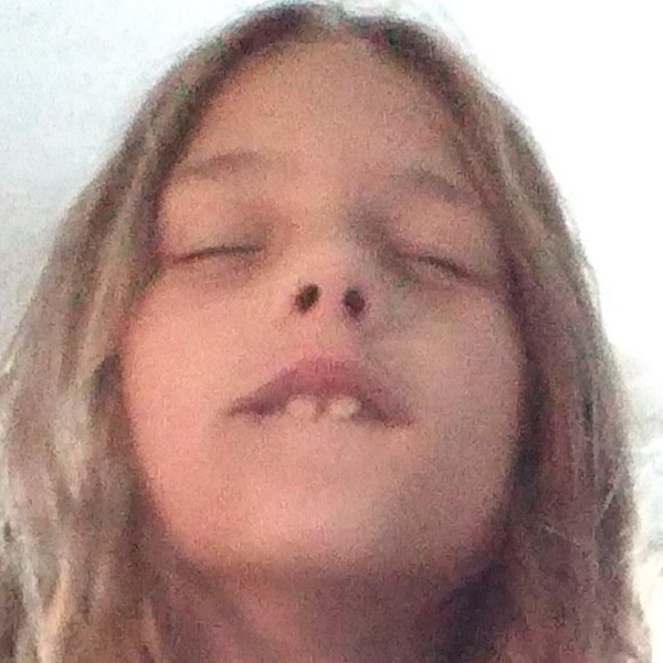 lilyfayemarie@gmail.com 