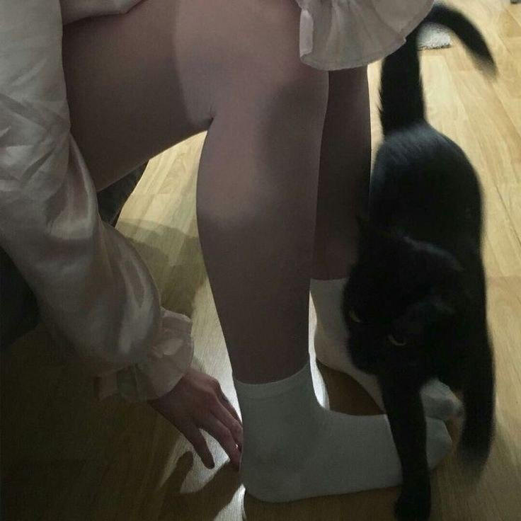 . 𝗴𝗶𝗿𝗹 .