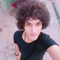 مصطفى لويس