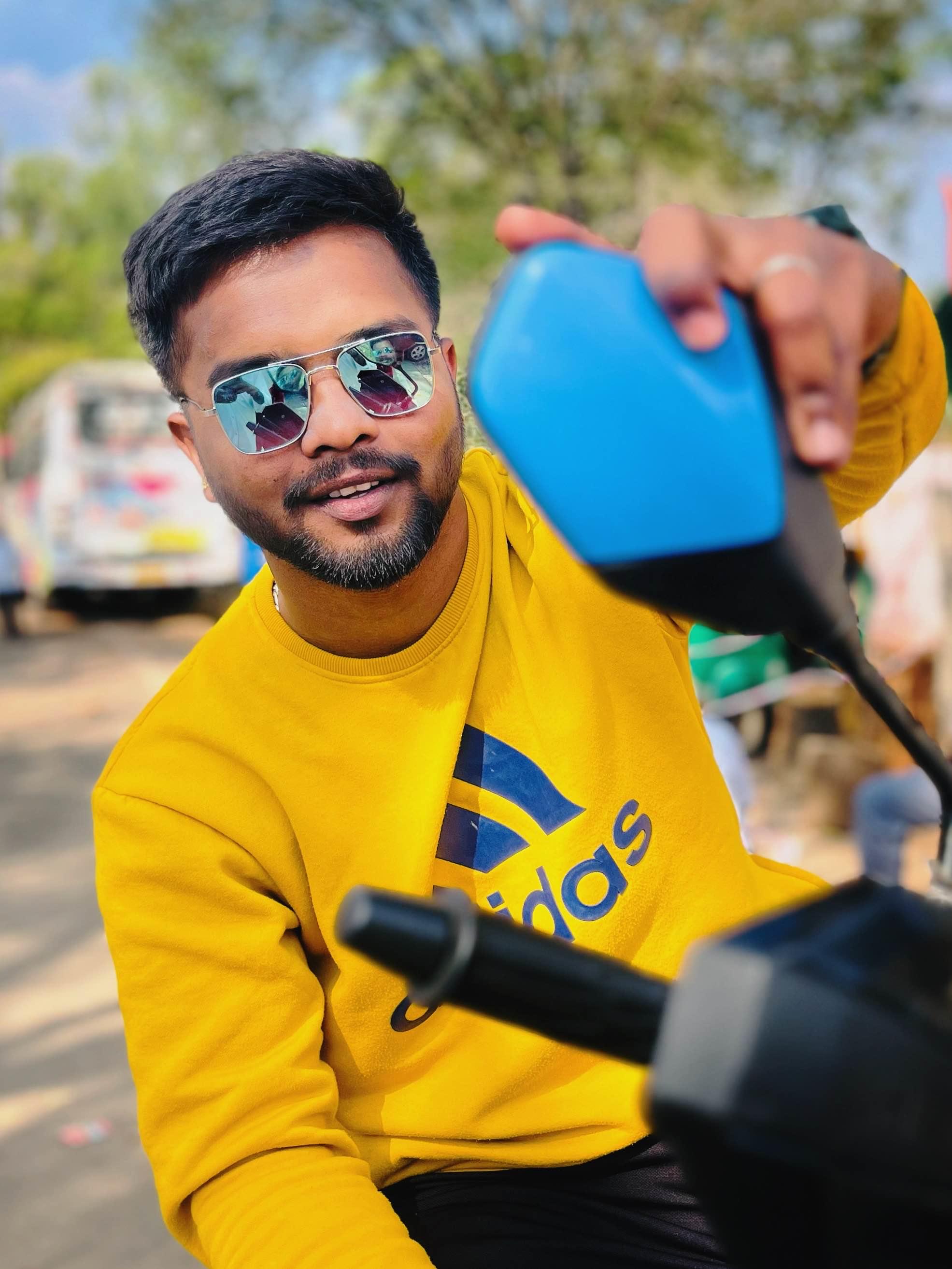 MR._CHINNU_ BHAI_07