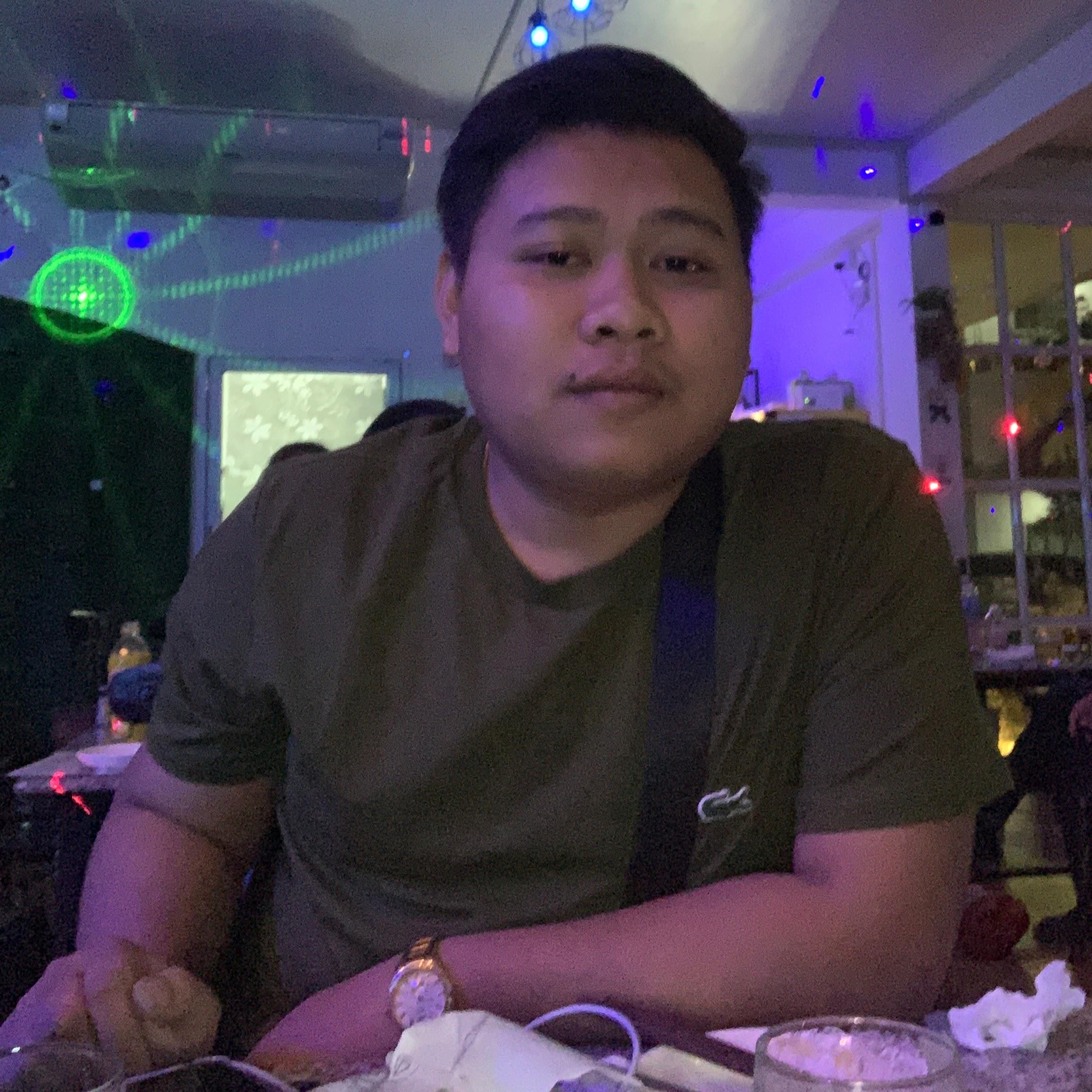 ເຊັ່ງ ພົມມາລີ