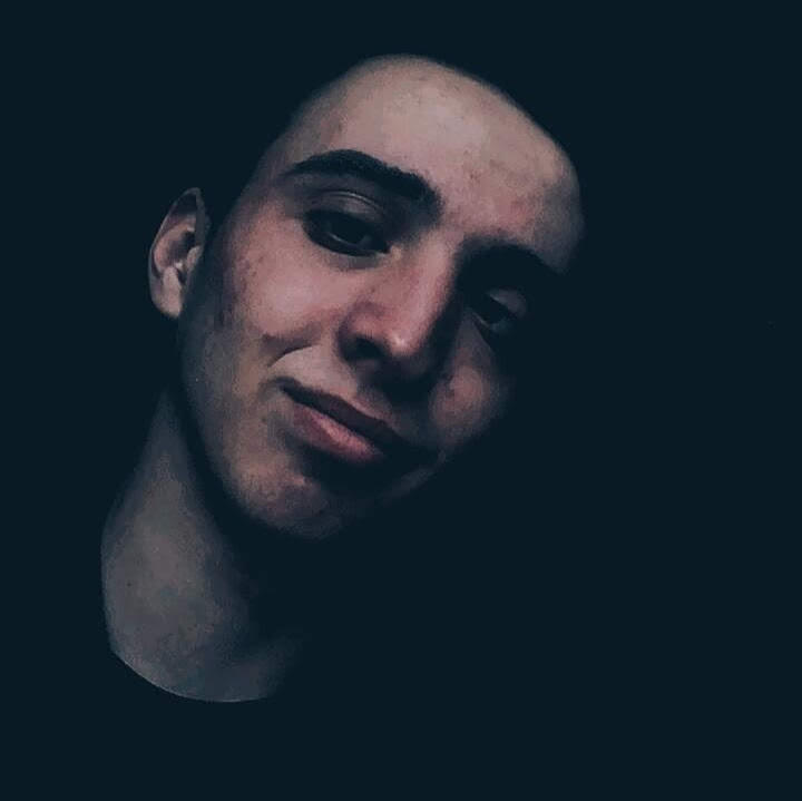 Максим Атанасов