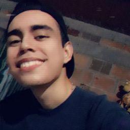 Jhonnatan R " GALLONTRICK"