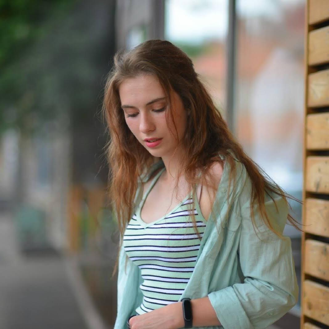 Маша Якушева