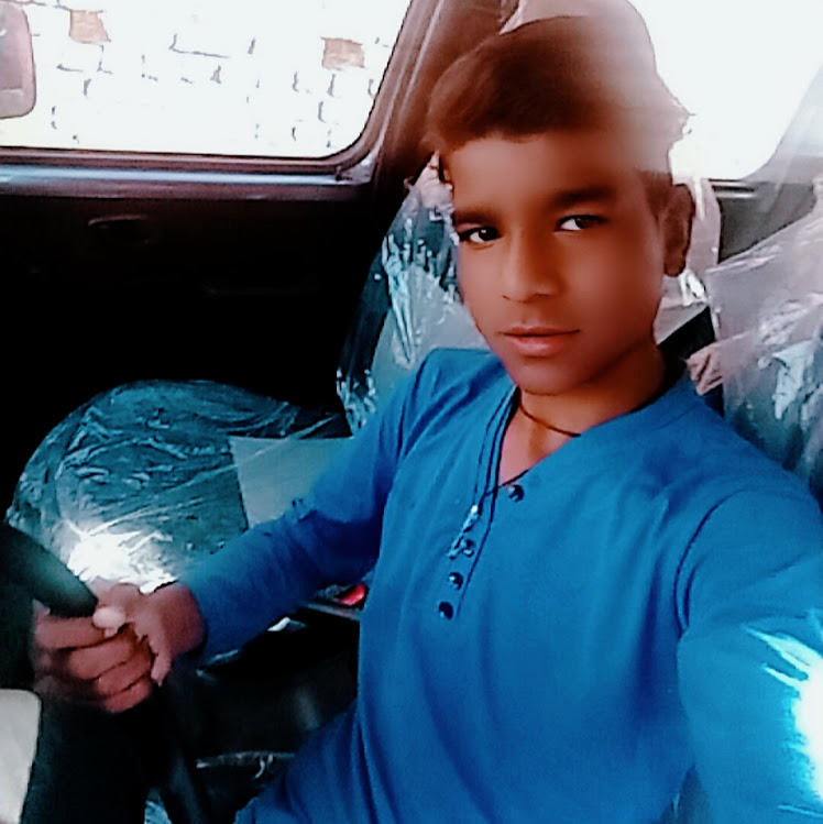 शादाब खान