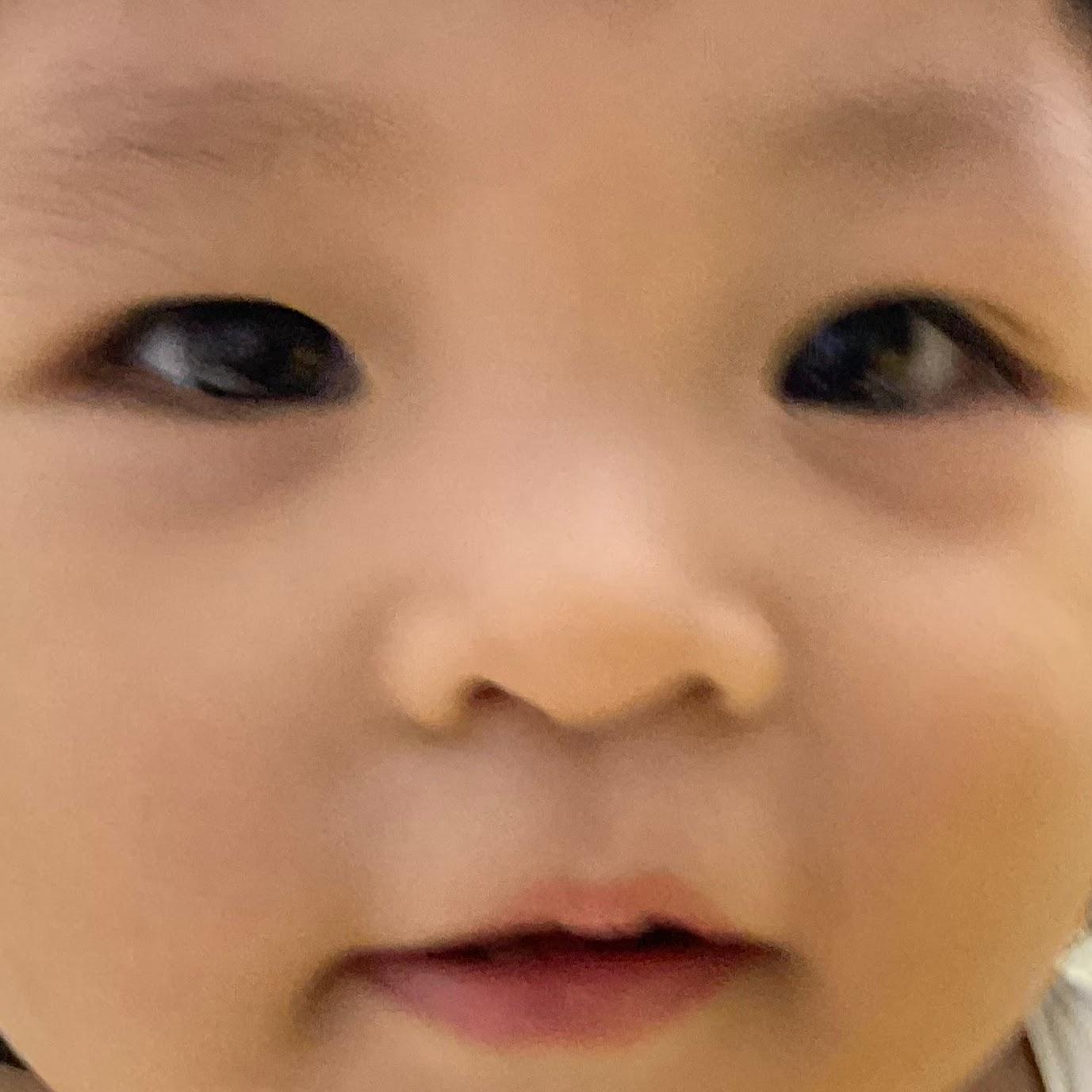 don't mind the baby pfp