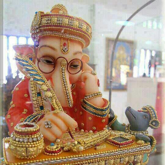 NIRAJ PANDEY
