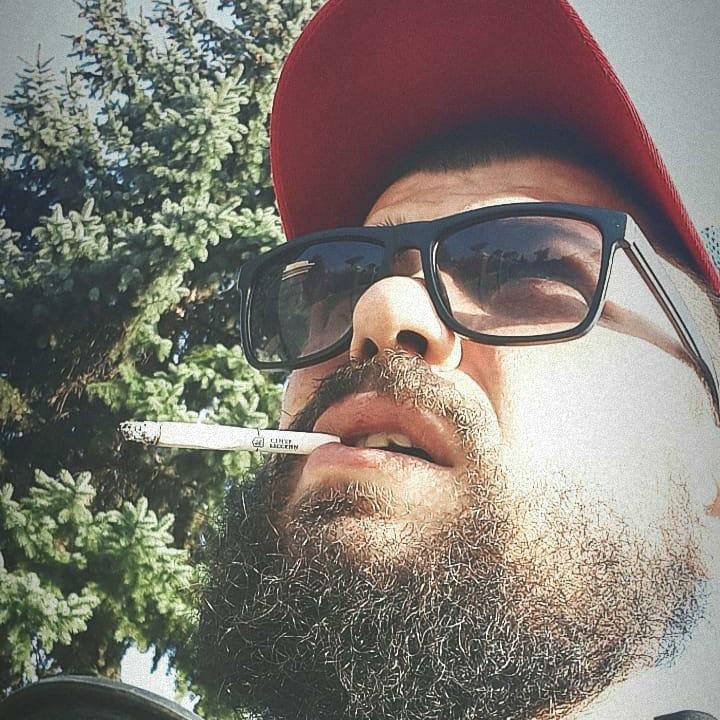 Николай Иванов