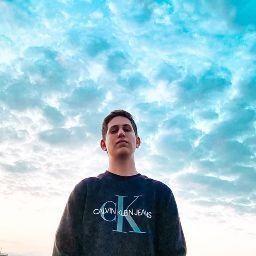 Андрей Галстян