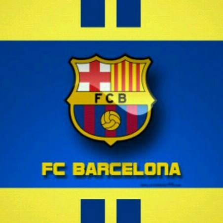 الساحرة المستديرة كرة القدم