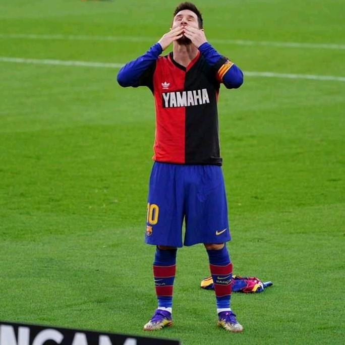 عالم كرة القدم