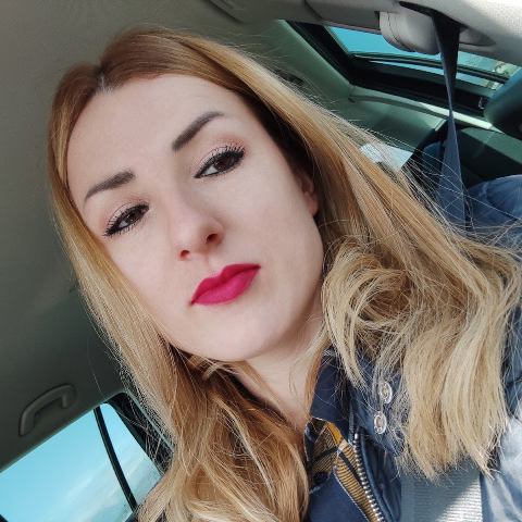 mggbValentina Murariu