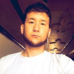 Шавкатов Уктам