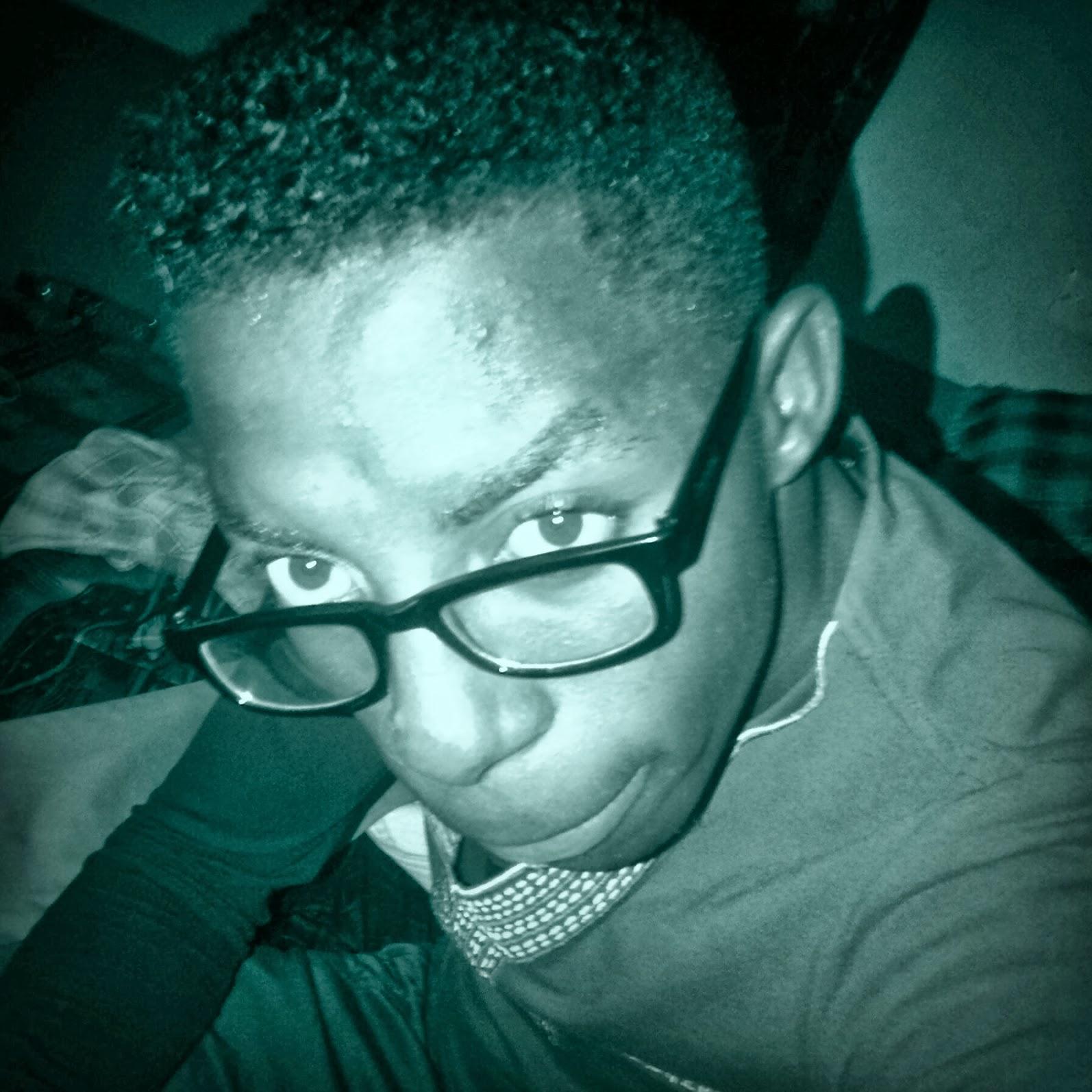 Uziyl Bright