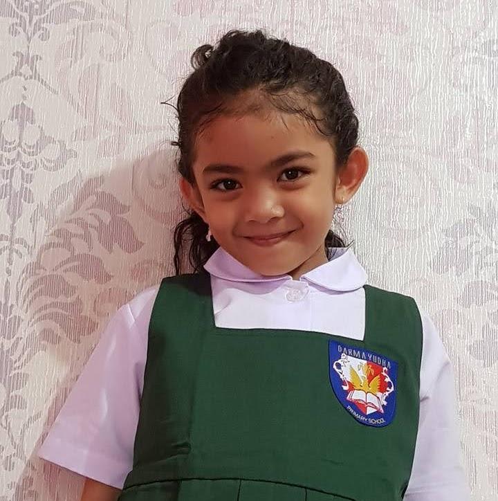 qisya aninditha alzena