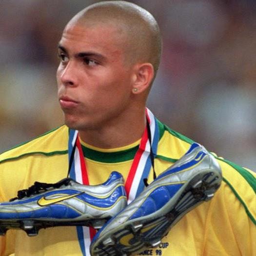 عالم كرة القدم